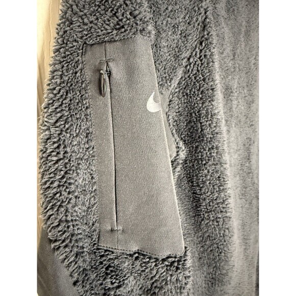 Women’s XS Sherpa Therma Fleece Training Pullover W/ Pockets Black NIKE - Picture 4 of 6